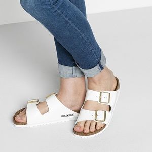 ♥️Birkenstock Arizona withe Women’s Sz 37♥️